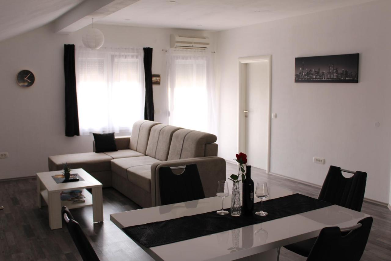 Top Floor Apartment Ζαντάρ Εξωτερικό φωτογραφία