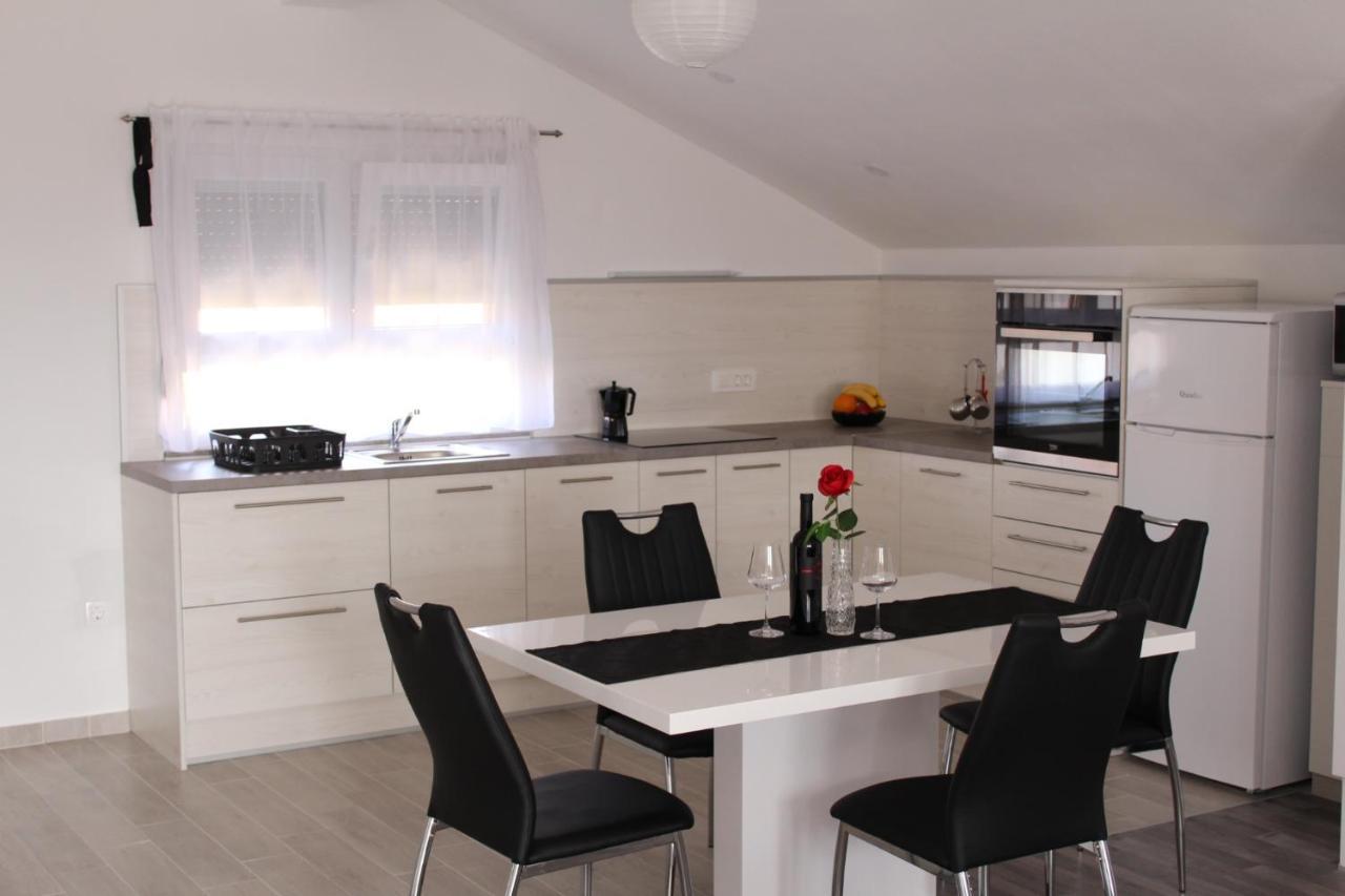 Top Floor Apartment Ζαντάρ Εξωτερικό φωτογραφία