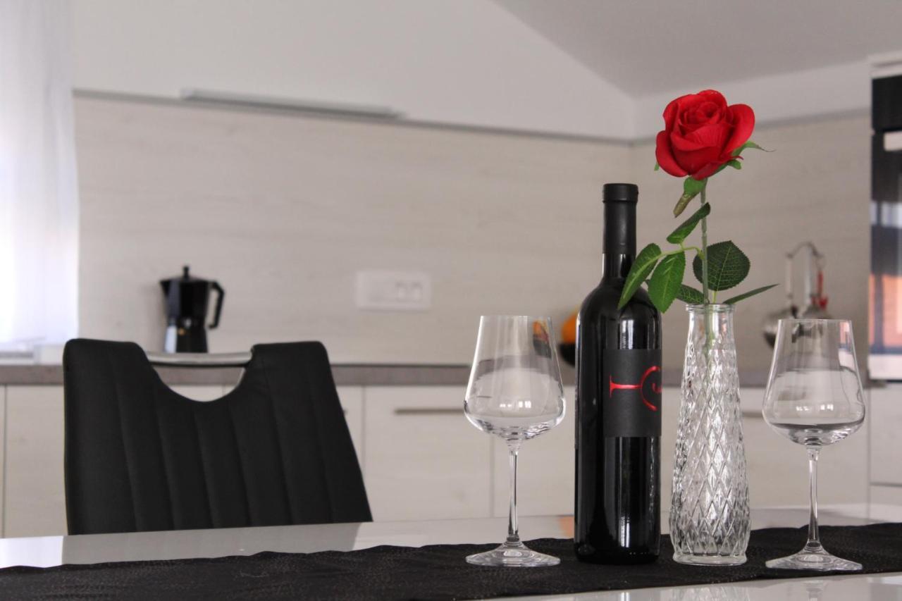Top Floor Apartment Ζαντάρ Εξωτερικό φωτογραφία
