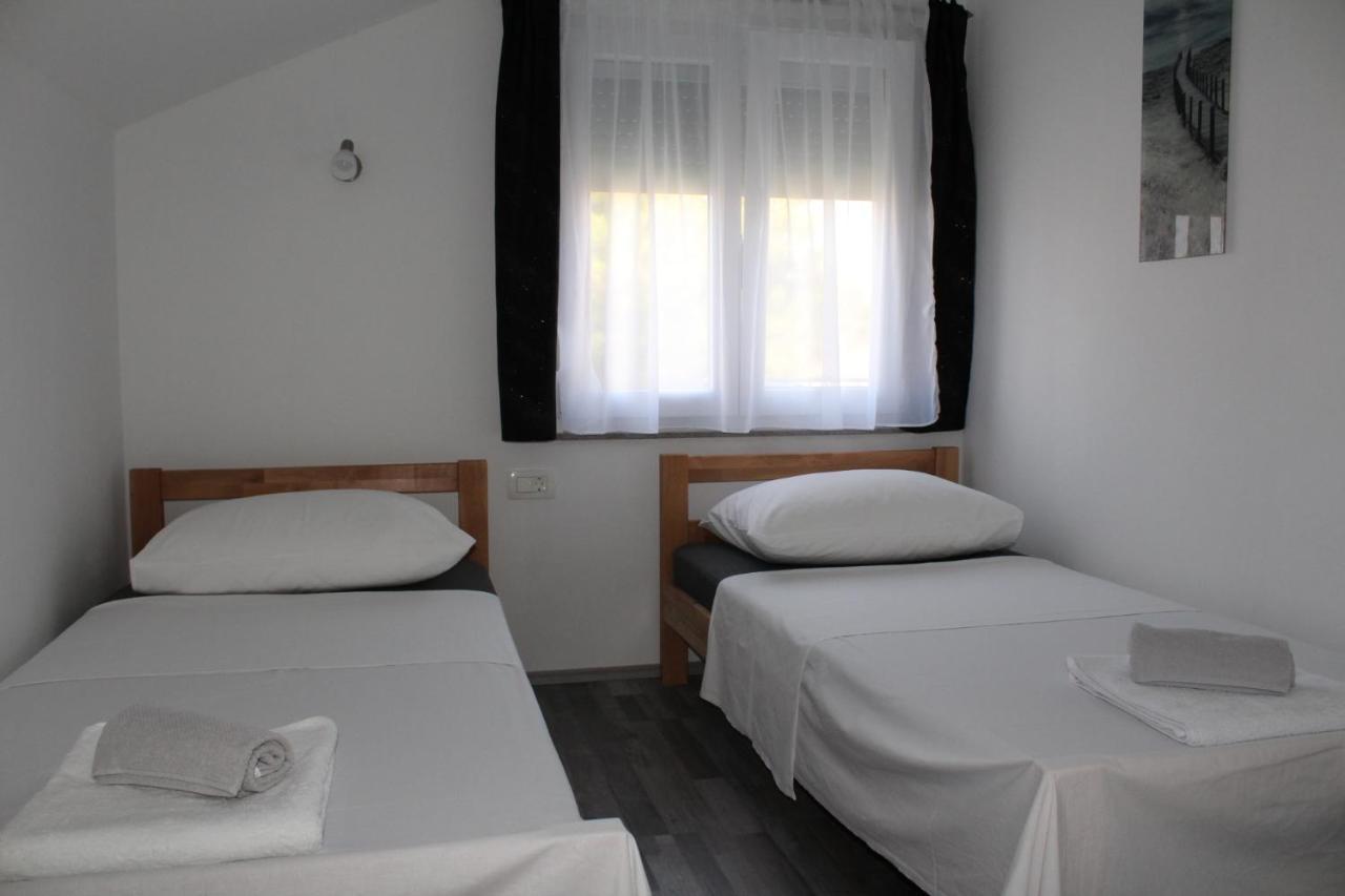 Top Floor Apartment Ζαντάρ Εξωτερικό φωτογραφία